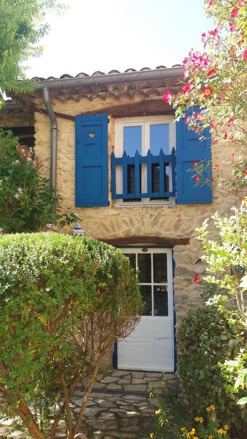 Hotel La Bastide Bleue Séguret Exterior foto